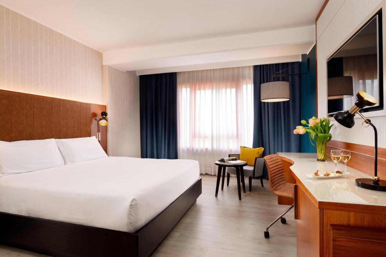 Four Points By Sheraton Siena Esterno foto