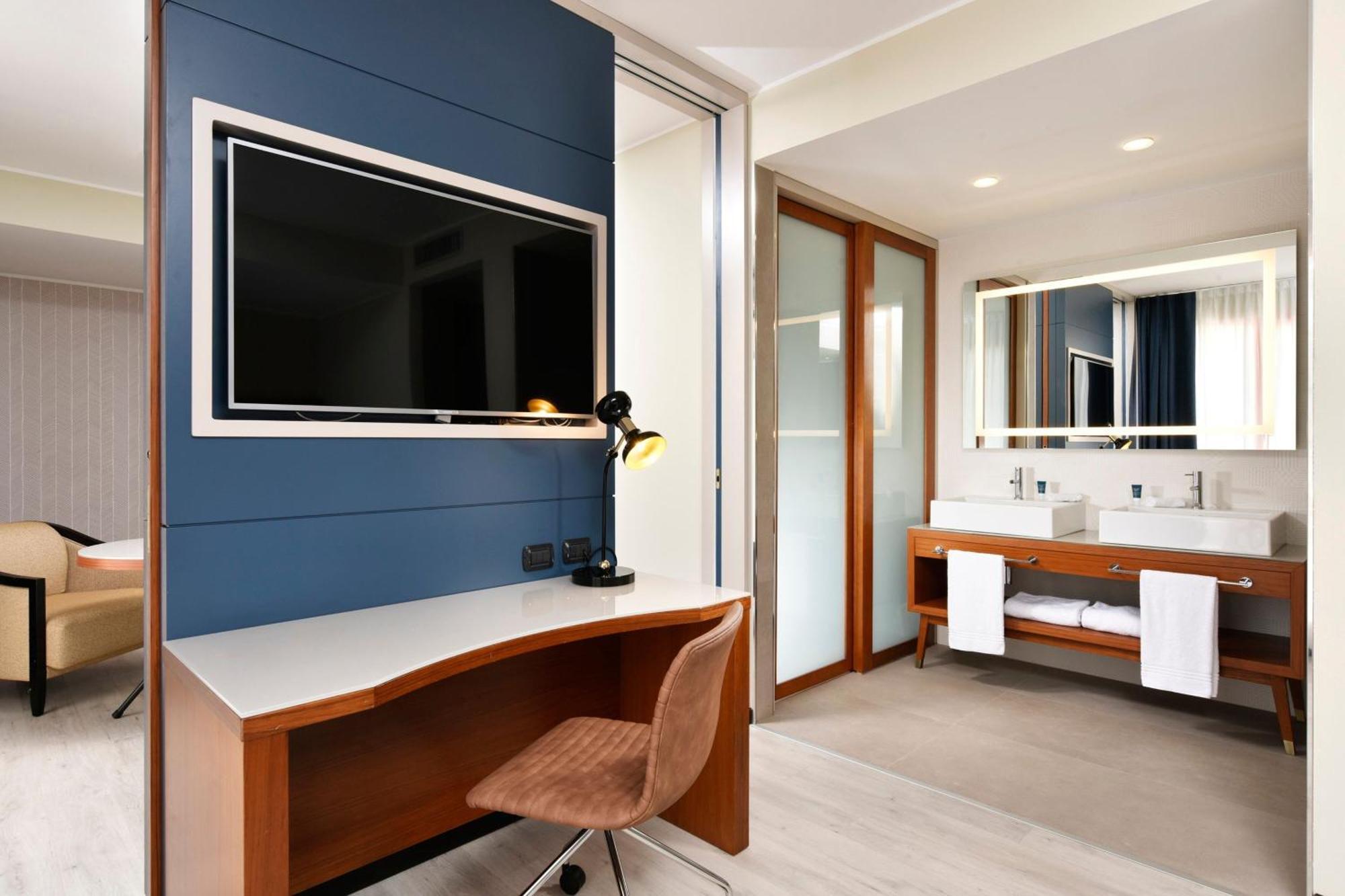 Four Points By Sheraton Siena Esterno foto