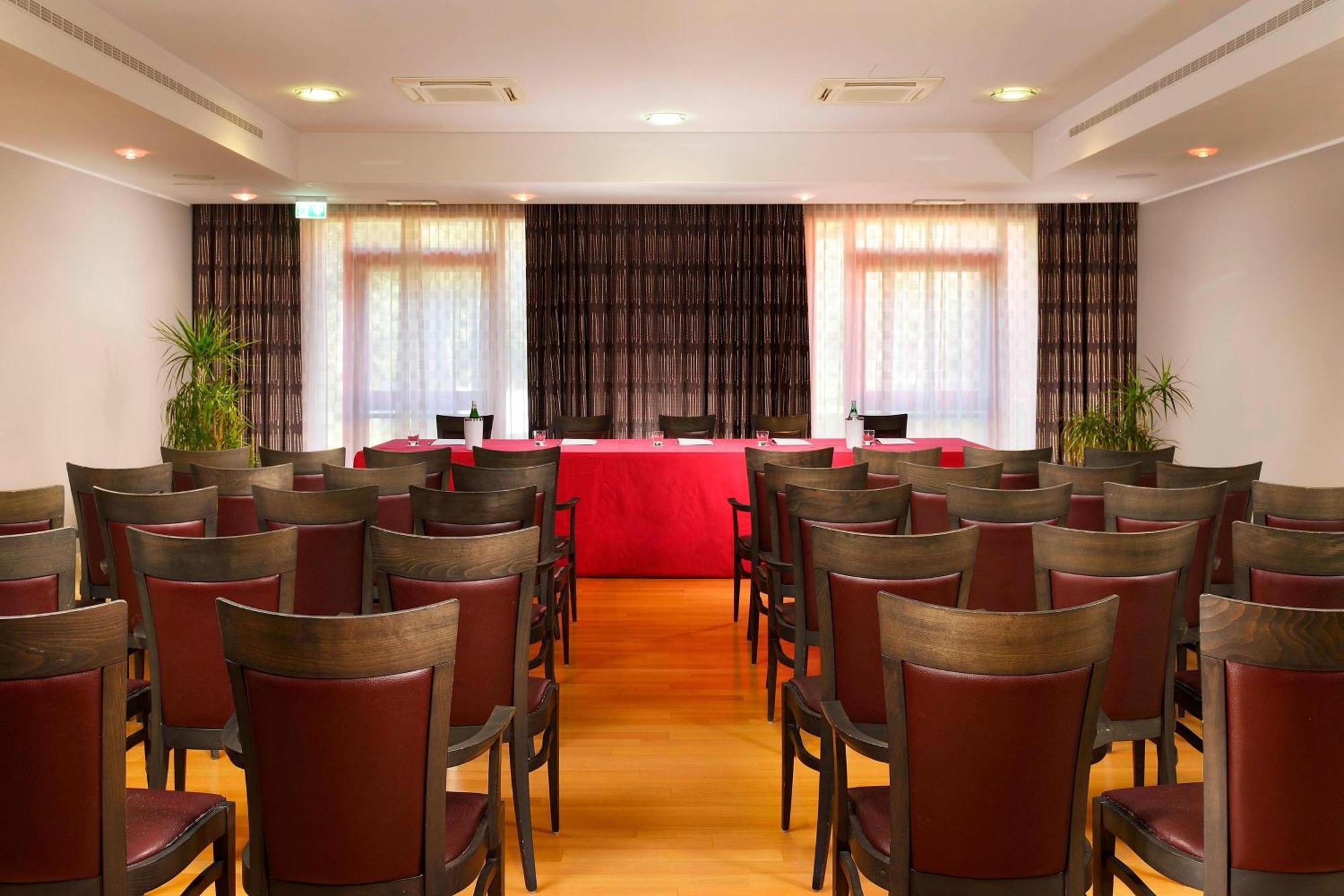 Four Points By Sheraton Siena Esterno foto