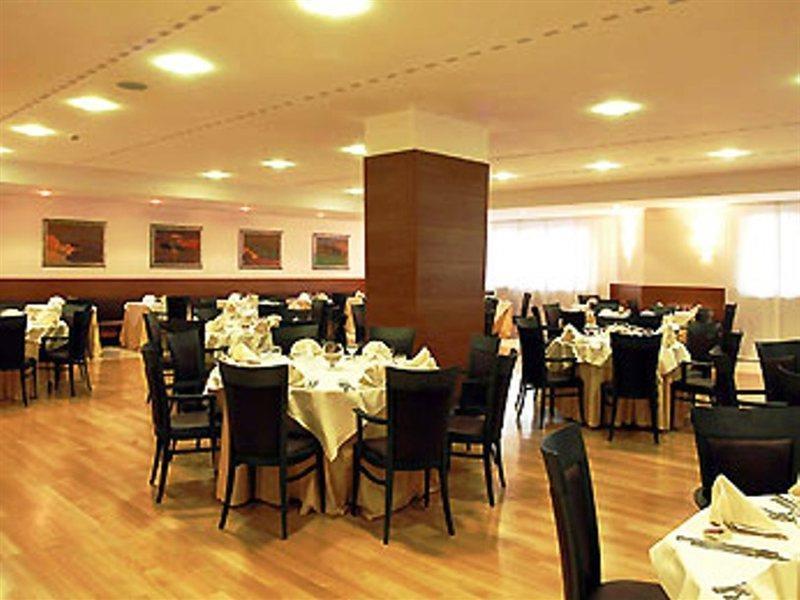 Four Points By Sheraton Siena Ristorante foto