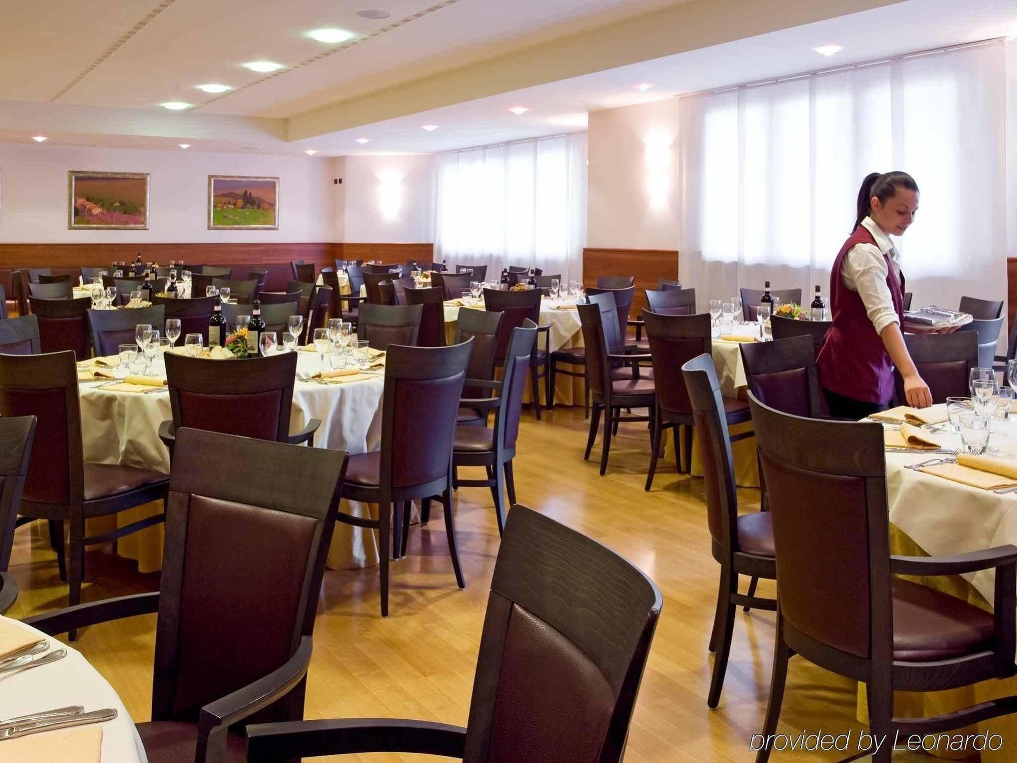 Four Points By Sheraton Siena Esterno foto