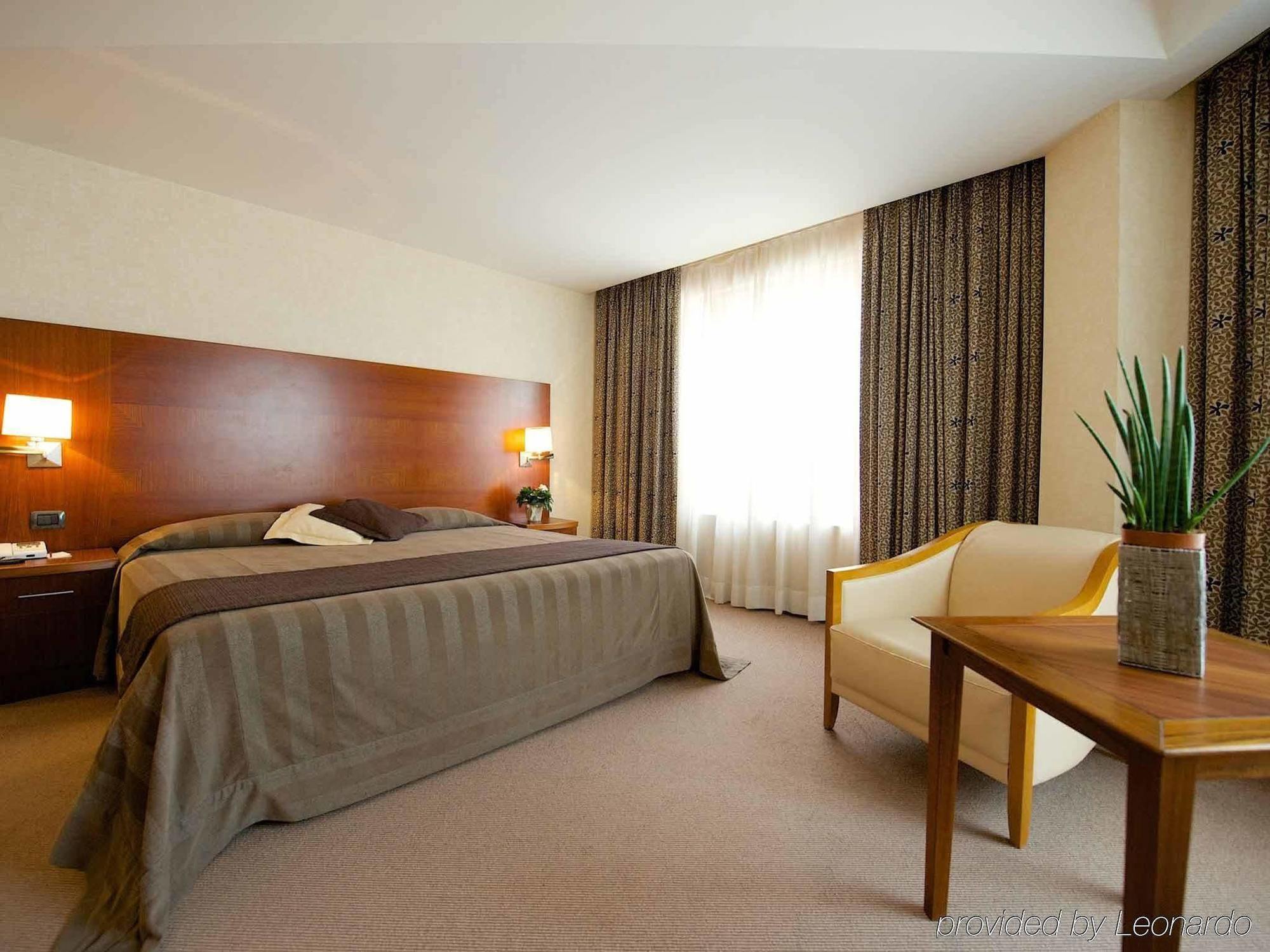 Four Points By Sheraton Siena Esterno foto
