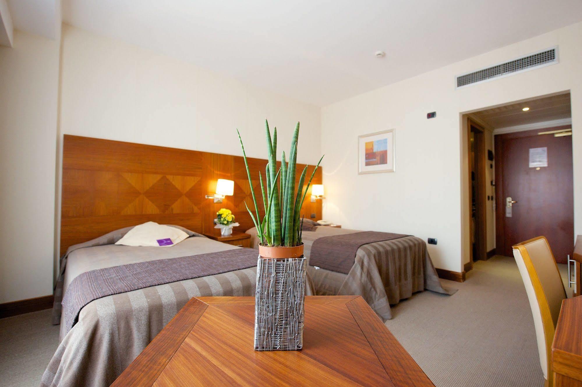 Four Points By Sheraton Siena Esterno foto